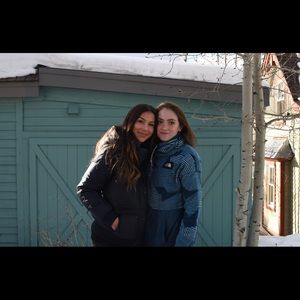 Meet your Posher, Isabelle